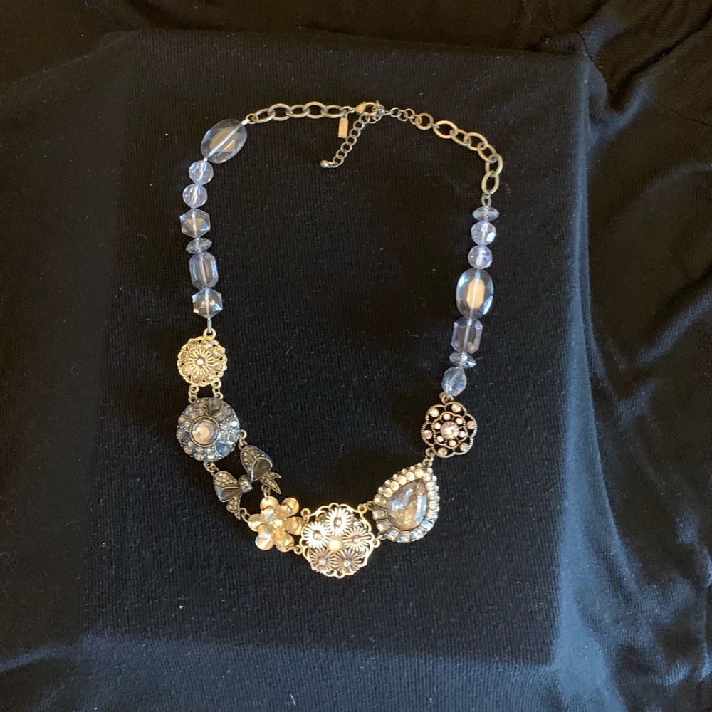Statement necklace